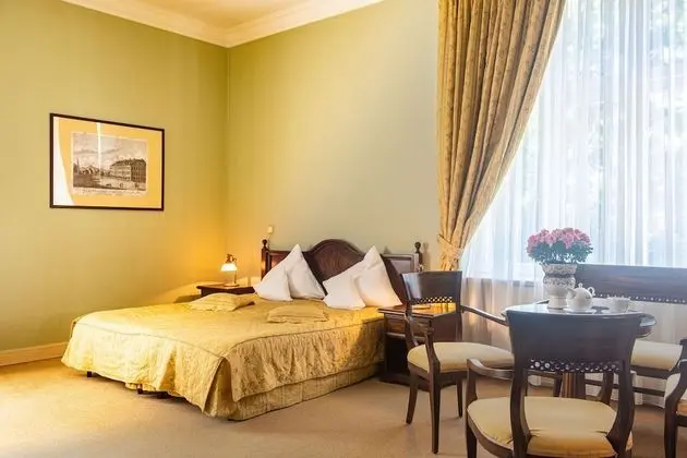 Comfort Tek Büyük Yataklı Oda