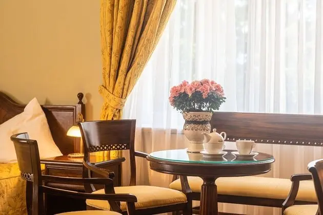 Comfort Tek Büyük Yataklı Oda