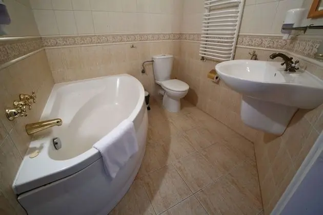 Tek Büyük Yataklı Oda