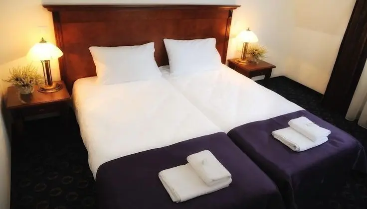 Classic Tek Büyük veya İki Ayrı Yataklı Oda