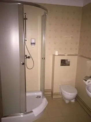 Classic Tek Büyük veya İki Ayrı Yataklı Oda