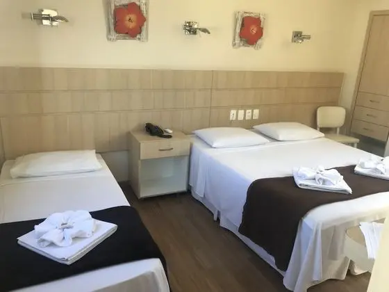 Üç Kişilik Oda