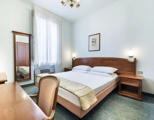 Comfort Tek Büyük veya İki Ayrı Yataklı Oda