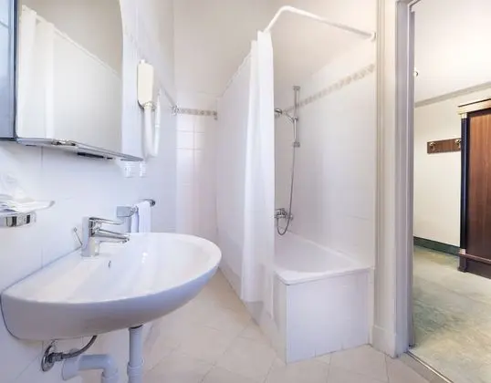 Economy Tek Kişilik Oda