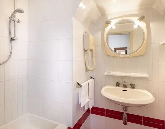 Economy Tek Kişilik Oda