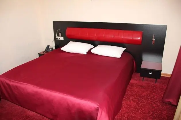 Standard Tek Büyük Yataklı Oda, Dağ Manzaralı
