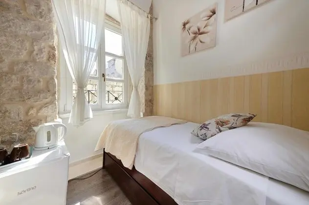 Economy İki Ayrı Yataklı Oda