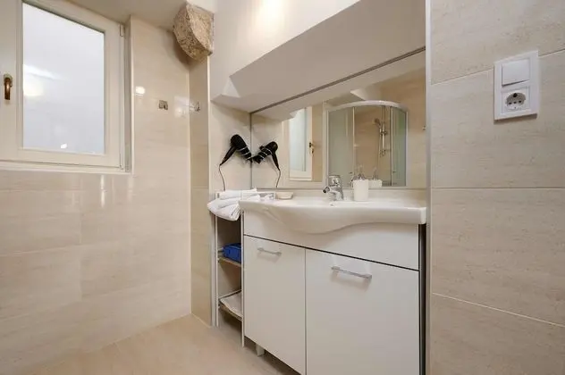 Economy İki Ayrı Yataklı Oda