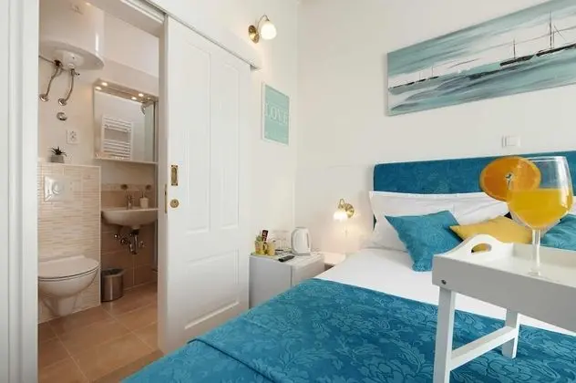 Tek Büyük Yataklı Oda