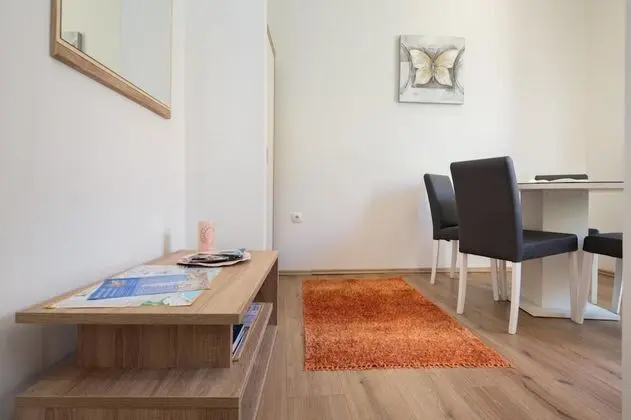 Deluxe Stüdyo, Avlu Manzaralı