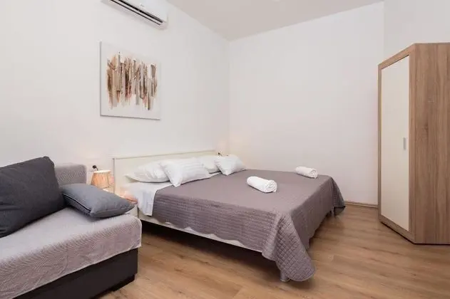 Deluxe Stüdyo, Avlu Manzaralı