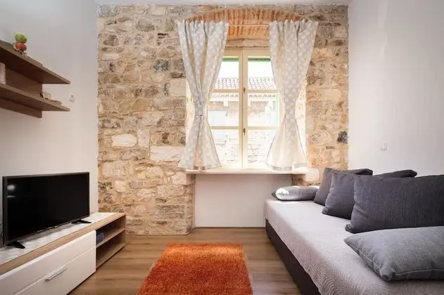 Deluxe Stüdyo, Avlu Manzaralı