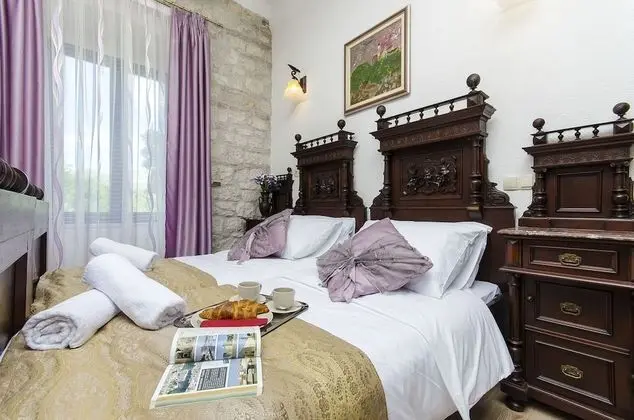 Royal İki Ayrı Yataklı Oda