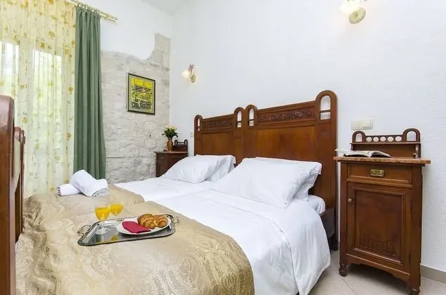 Royal İki Ayrı Yataklı Oda