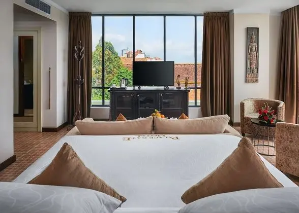 Deluxe Tek Büyük Yataklı Oda