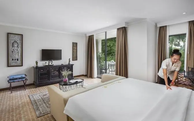 Süit, Balkon (Royal Suite Double Room Pool View)