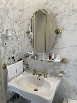 Standard Tek Büyük Yataklı Oda, Göl Manzaralı