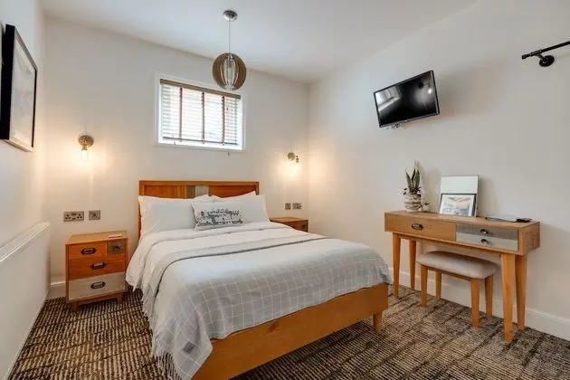 Tek Büyük Yataklı Oda (Room 3 Room only)