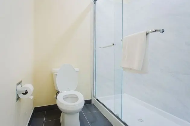 Standard Oda, 1 En Büyük (King) Boy Yatak, Sigara İçilmez