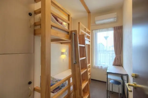 İki Ayrı Yataklı Oda (1 Bunk Bed)
