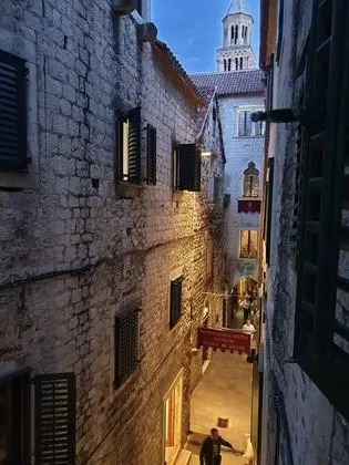 City Oda, 1 Büyük (Queen) Boy Yatak, Şehir Manzaralı
