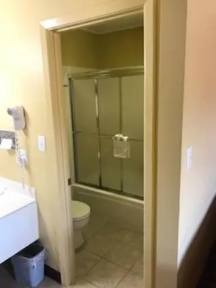 Oda, 1 Büyük (Queen) Boy Yatak, Sigara İçilmez