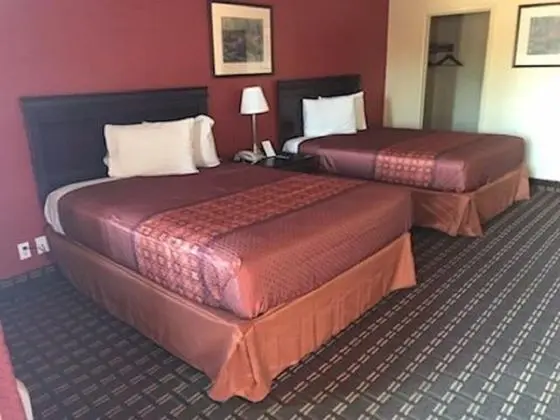 Oda, 2 Büyük (Queen) Boy Yatak, Sigara İçilebilir