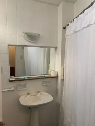 Tek Büyük Yataklı Oda, 1 Çift Kişilik Yatak