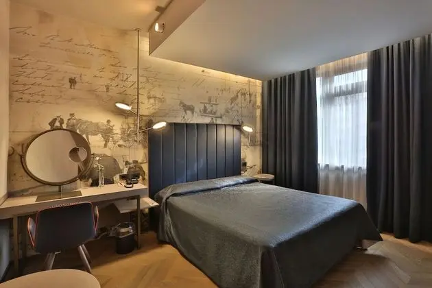 Tek Büyük veya İki Ayrı Yataklı Oda