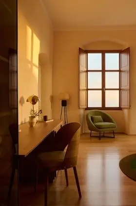 Deluxe Tek Büyük veya İki Ayrı Yataklı Oda