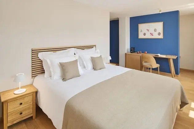 Standard Tek Büyük veya İki Ayrı Yataklı Oda