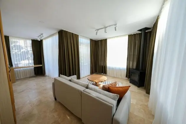https://images.odamax.com/img/1920x1080/odamax/image/upload/Palace_Hotel_Olive_Odore_202606291437139_terasl_8_.jpg