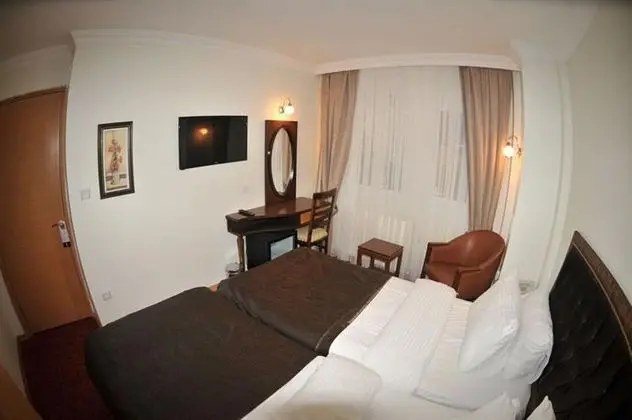 Standart Oda, Şehir Manzaralı