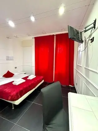 Standard Tek Büyük veya İki Ayrı Yataklı Oda