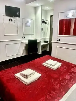 Standard Tek Büyük veya İki Ayrı Yataklı Oda
