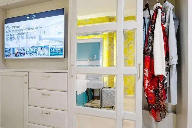 Comfort Tek Kişilik Oda (Atrium View)