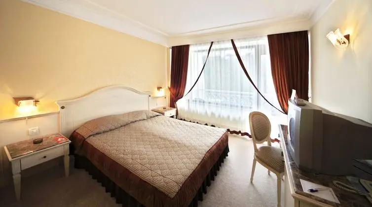 1 Çift ​​kişilik Yatak Standard