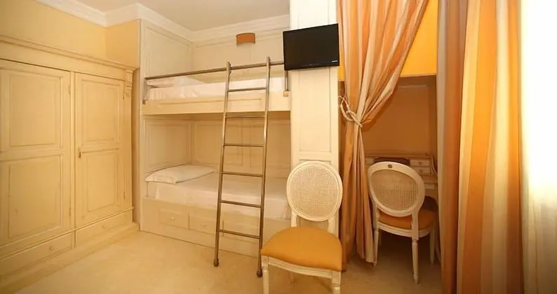 Standard Dört Kişilik Oda (limited offer)