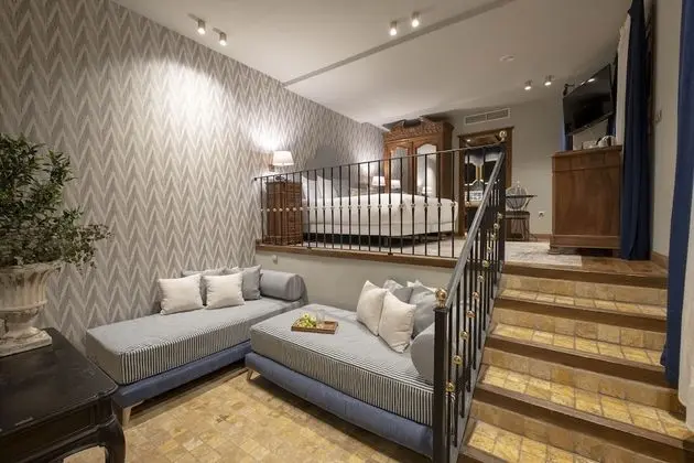 Superior Tek Büyük Yataklı Oda (Interior)