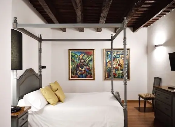 Tek Büyük Yataklı Oda