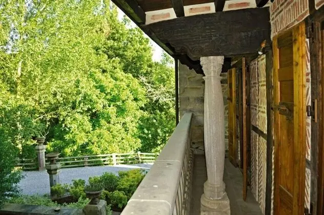 Luxury Süit, Sıcak Su Havuzu