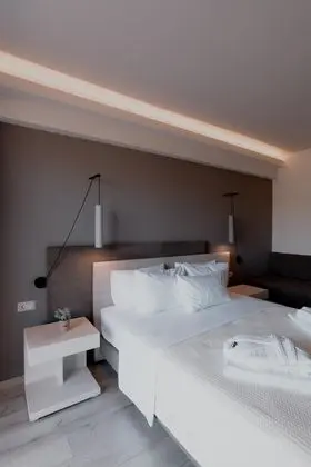 Deluxe Studio with Castle View