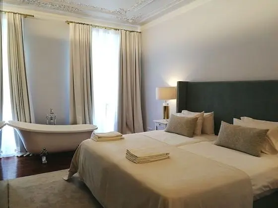 Luxury Tek Büyük veya İki Ayrı Yataklı Oda