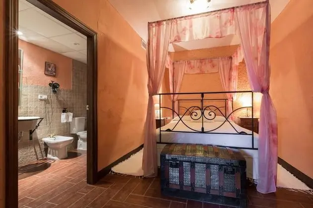 Superior Tek Büyük Yataklı Oda