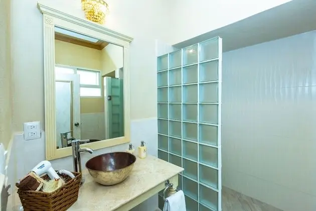 Master Suite, 1 King Bed