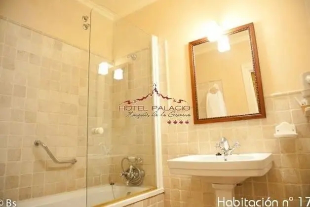 Standard Tek Büyük Yataklı Oda (3 People)