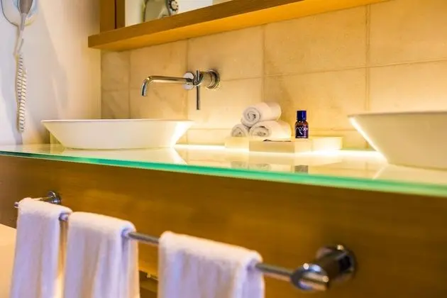 Deluxe Double Beds Resort View