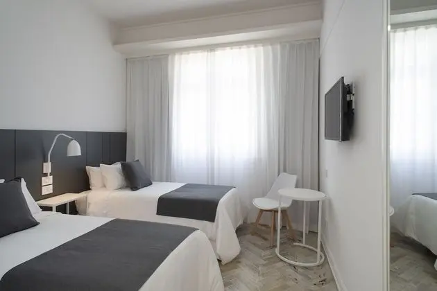 Stüdyo, 2 Tek Kişilik Yatak