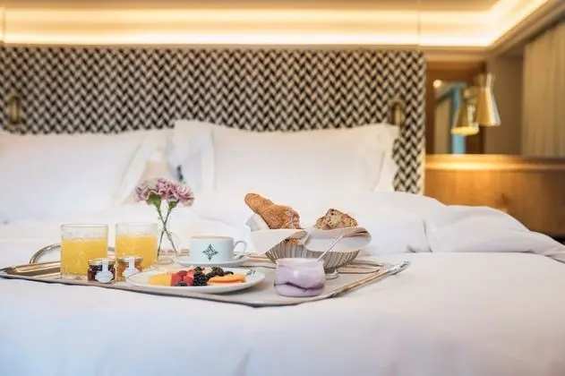 Deluxe Tek Büyük Yataklı Oda, 1 En Büyük (King) Boy Yatak, Şehir Manzaralı, Kule