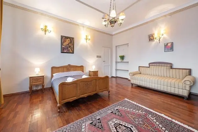 Comfort Tek Büyük Yataklı Oda
